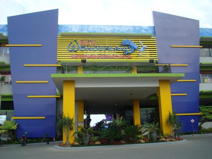 Batu Wonderland Hotel & Resort Malang Exteriör bild